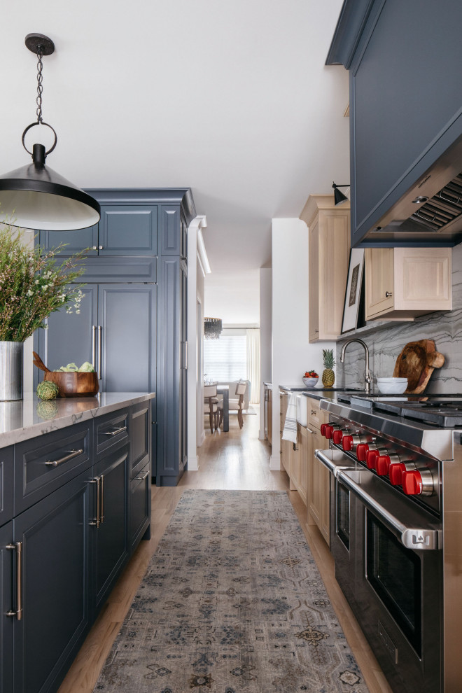 Kitchen - kitchen idea in Denver