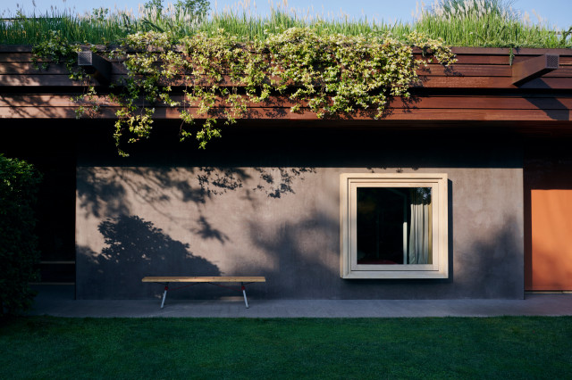 CASA V mid-century