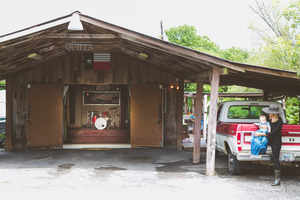 This is an example of an eclectic garage in Austin.