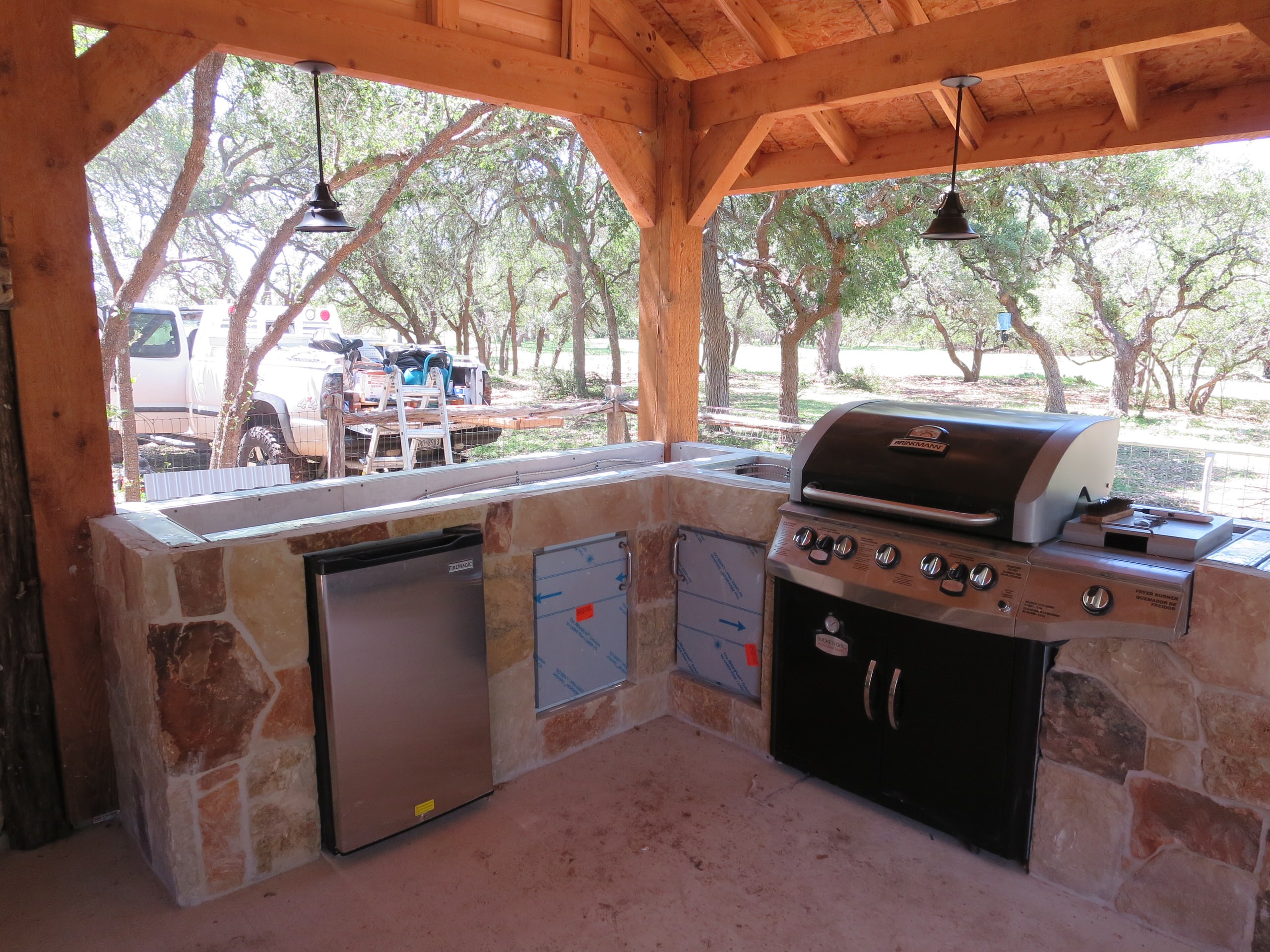 Ammann Rd - Outdoor Kitchen