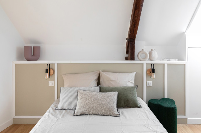 CHARLES country-bedroom