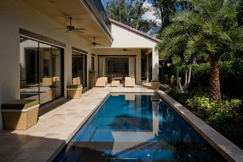 Inspiration for a contemporary pool in Orlando.