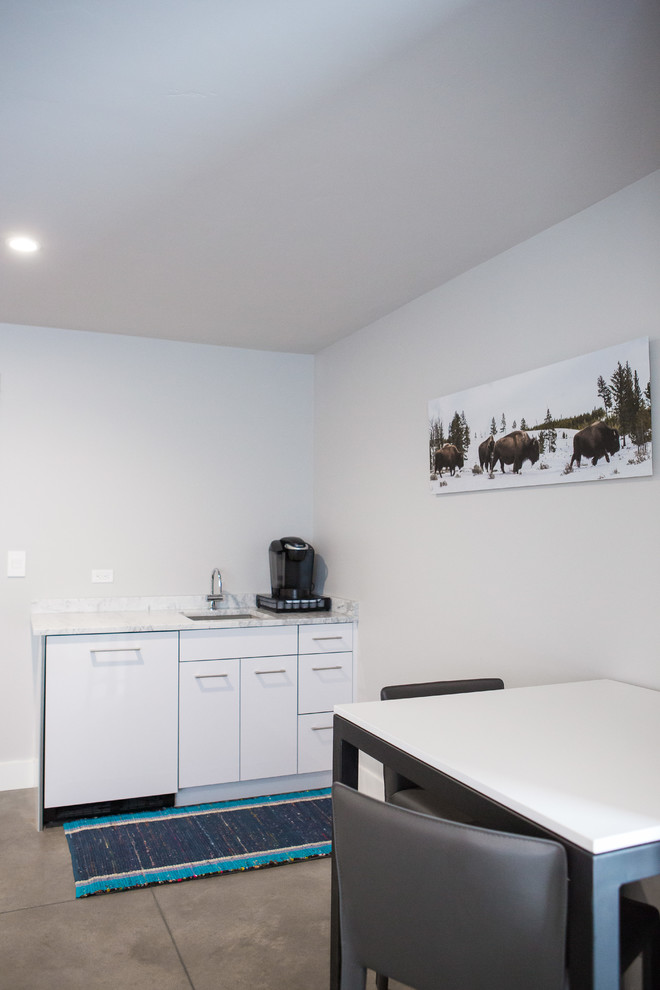 Home design - transitional home design idea
