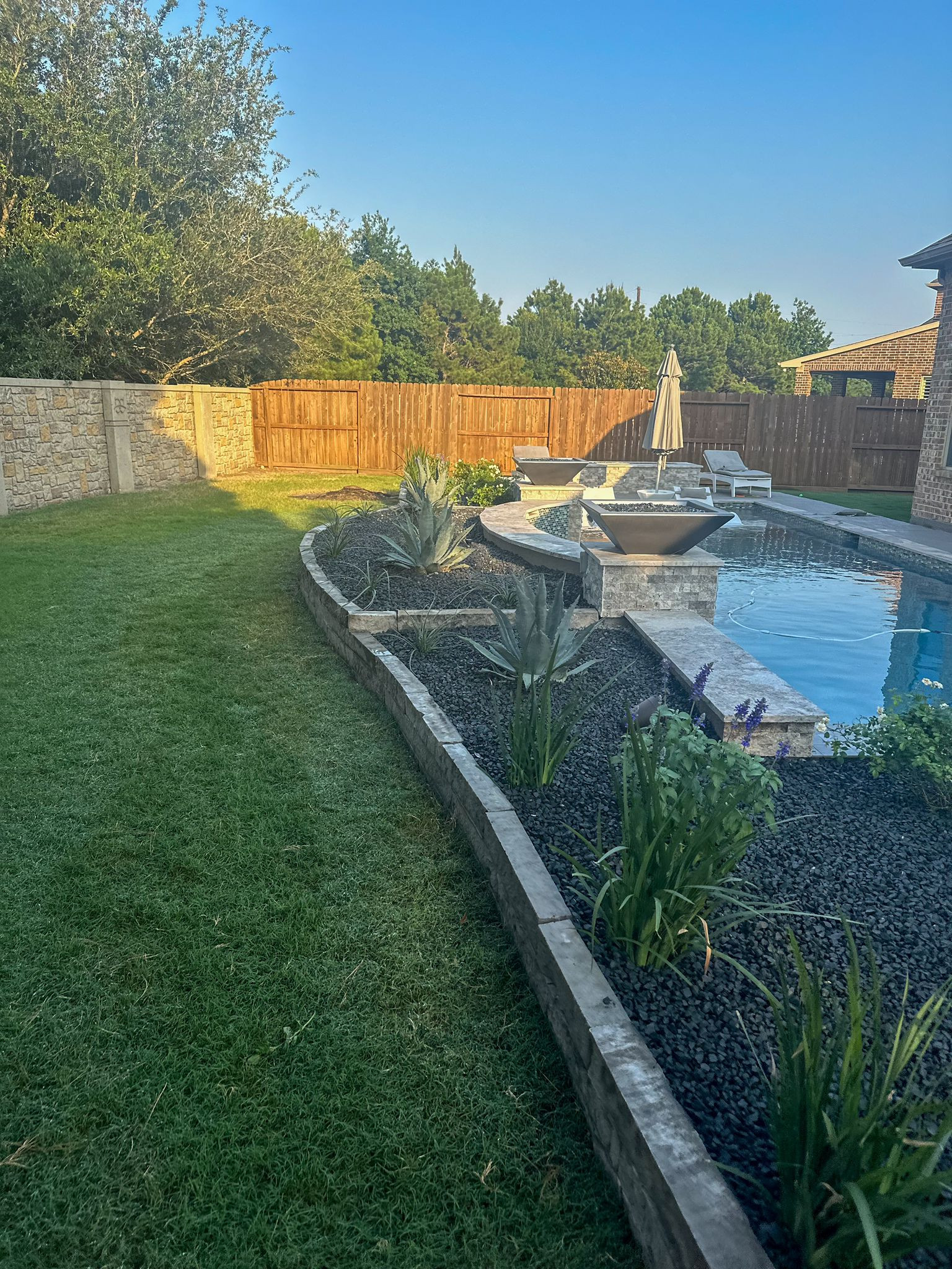 Front and backyard new Landscape!