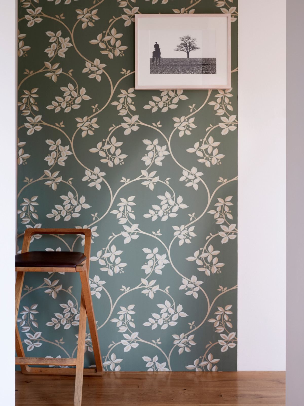 Farrow&Ball Metallic Wallpapers at Manders
