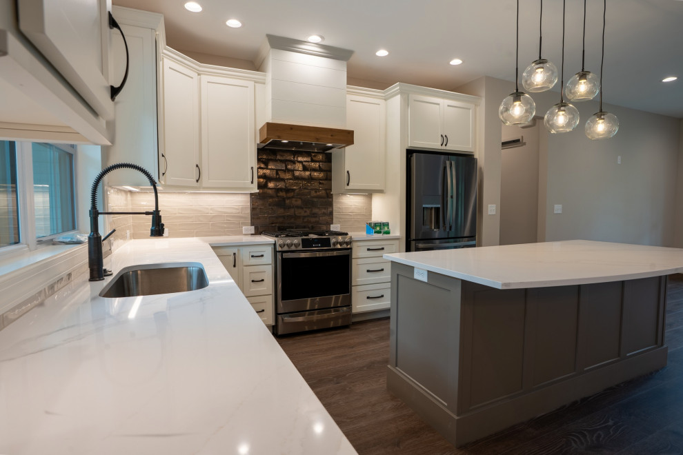 Kitchen 12