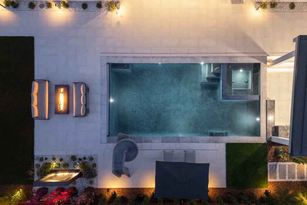 Borello Estates - Pool Party Place