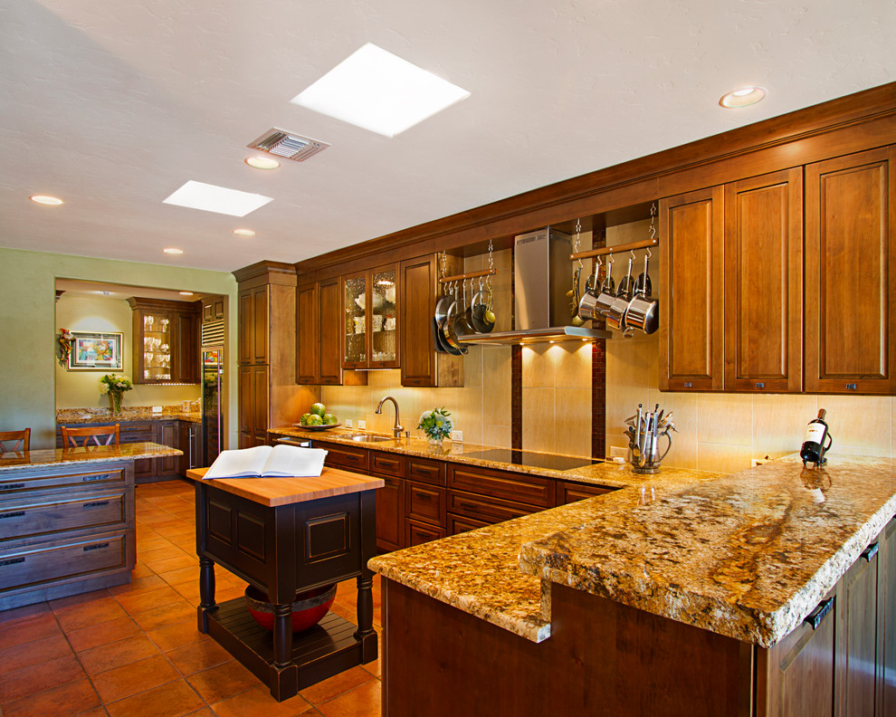 Traditional Kitchens Traditional Kitchen Phoenix by Arizona