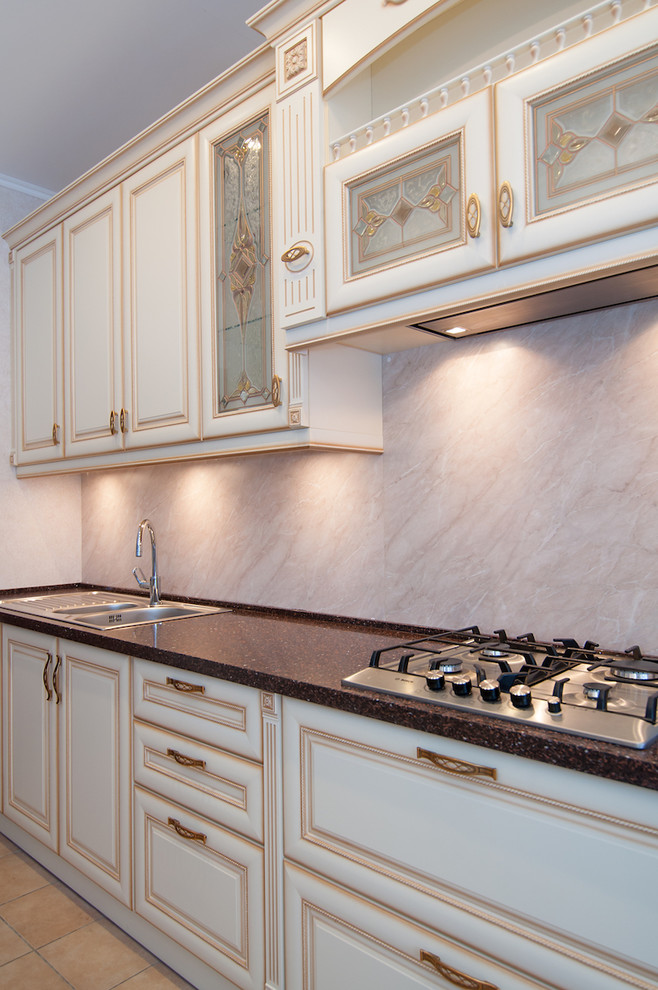 Классическая кухня с "островом"