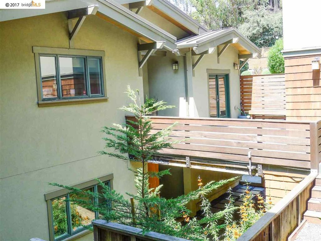 Contemporary Craftsman