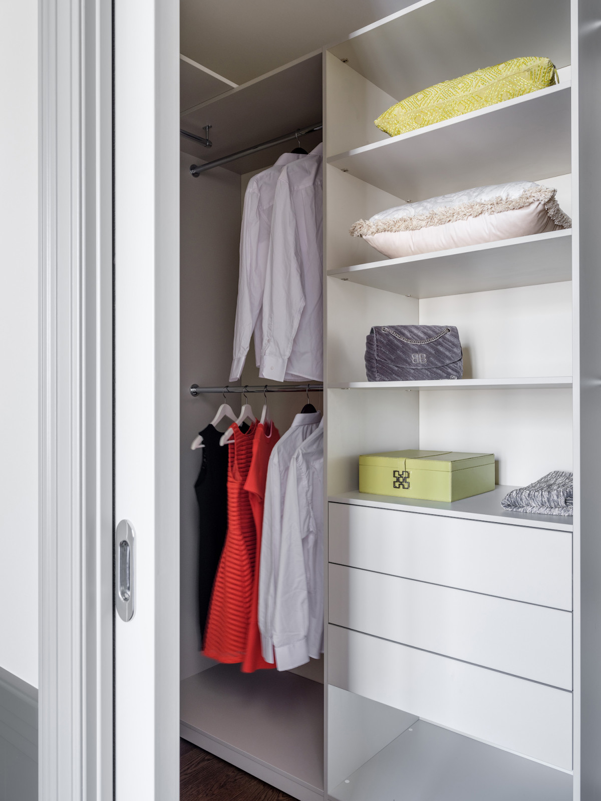 Трехкомнатная квартира в ЖК Крестовский de luxe - 129м²