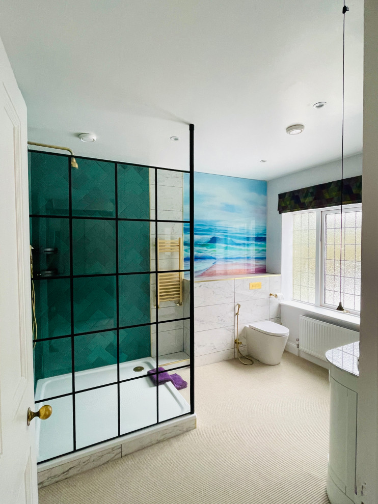 Contemporary and artistic bedroom and en-suite bathroom
