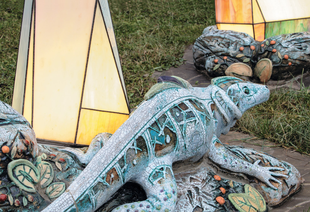 Парковая скульптура "Ящер"