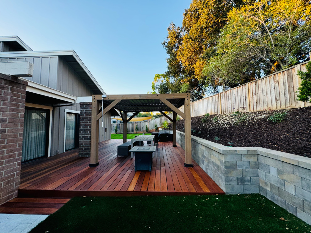 Cupertino Foothills Hillside Yard