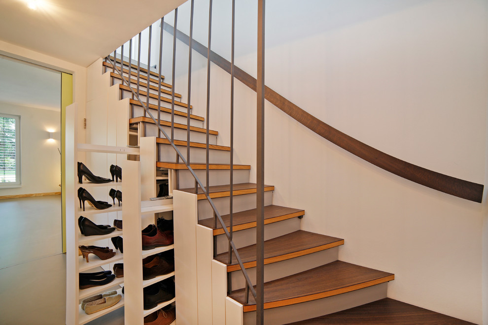 Mittelgroße Moderne Treppe in München