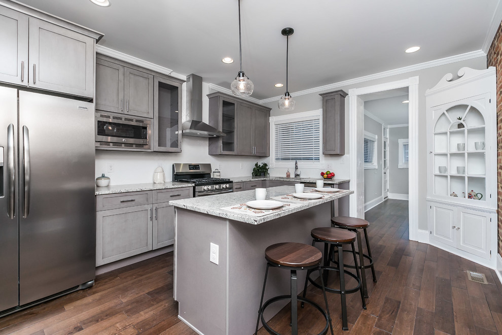 Inspiration for a transitional kitchen remodel in Baltimore