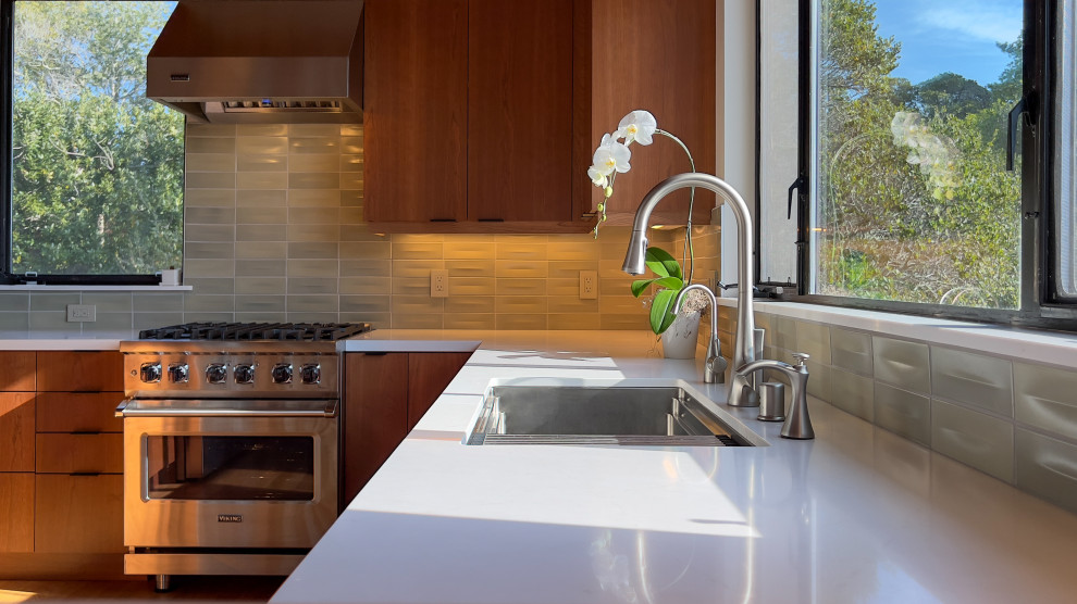 Modern Corte Madera Cherry Reface