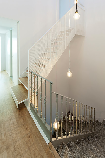 CASA VX transitional-staircase