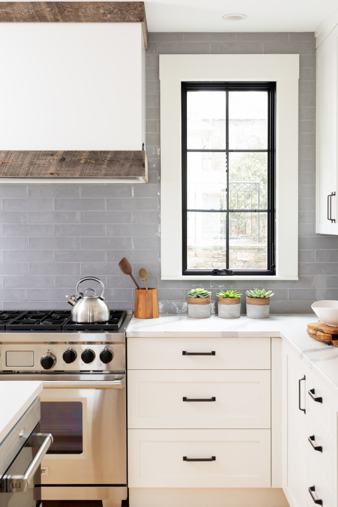 Example of a transitional kitchen design in Boston