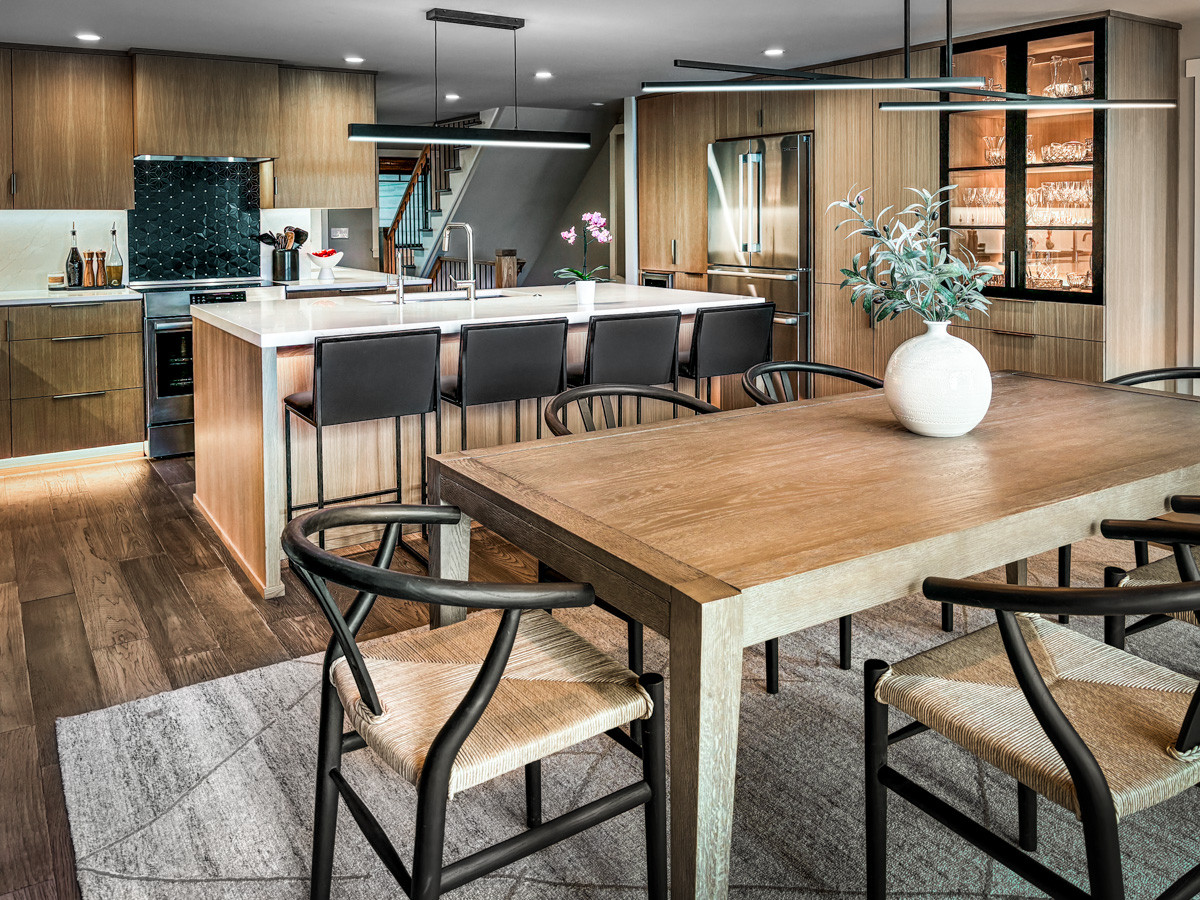 Okaukee Contemporary Kitchen