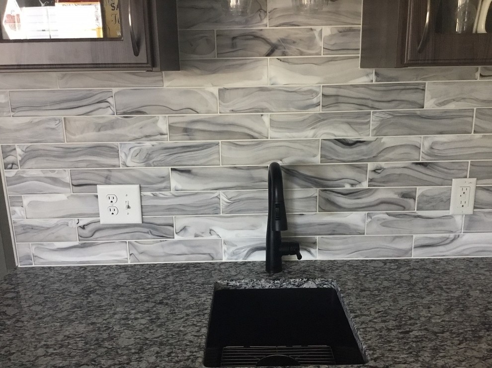 Inspiration for a transitional kitchen remodel in Raleigh
