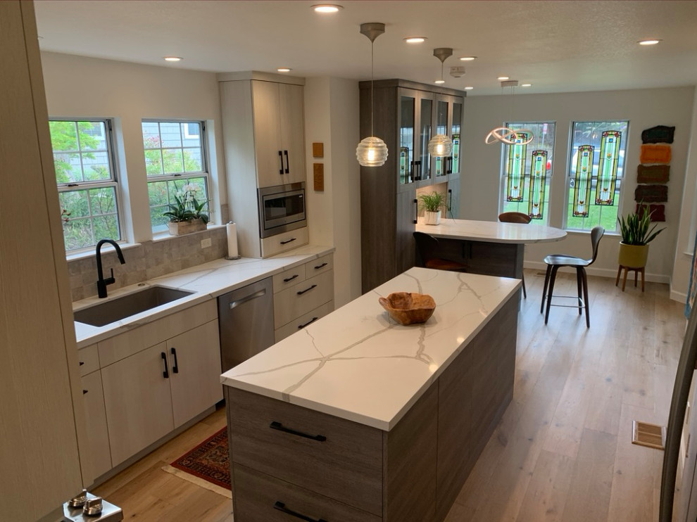 Modernized Kitchen Expansion