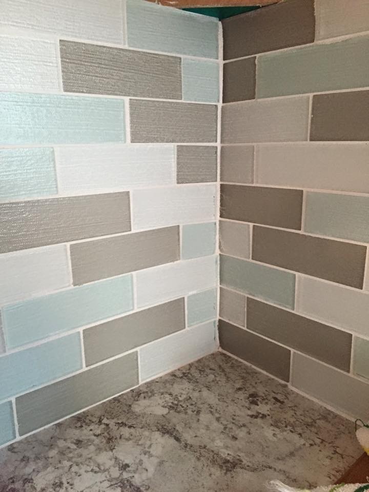 Inspiration for a transitional kitchen remodel in Louisville