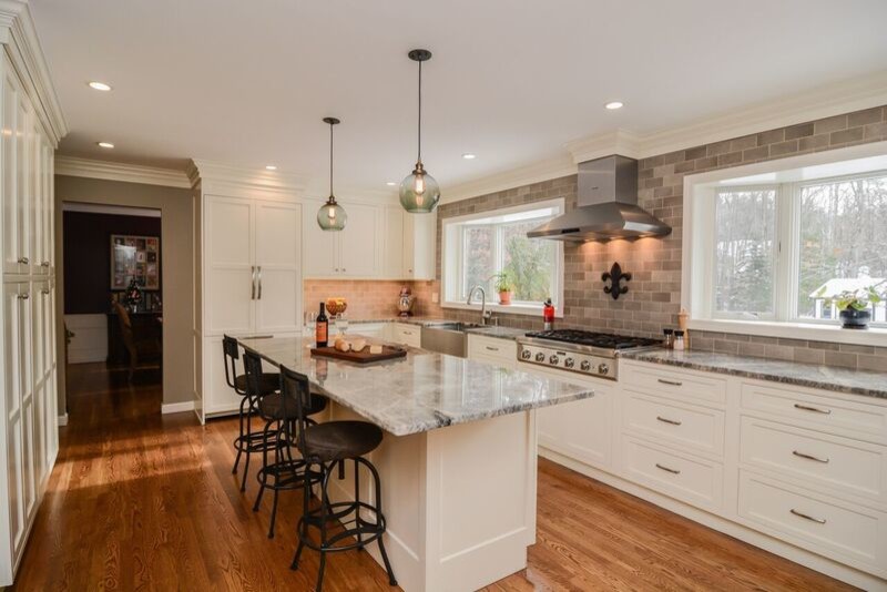 Example of a transitional kitchen design in Boston