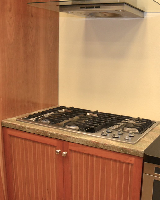 JennAir Gas Range with Wall Mount Canopy Hood