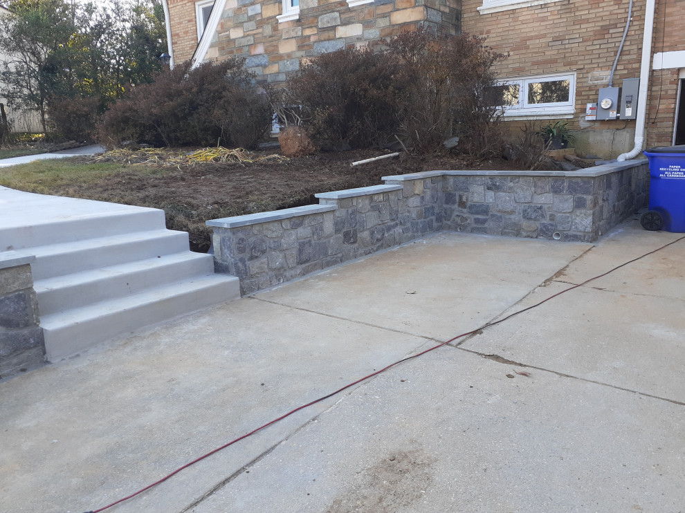 Retaining Wall - Stone | Walkway - Concrete Steps