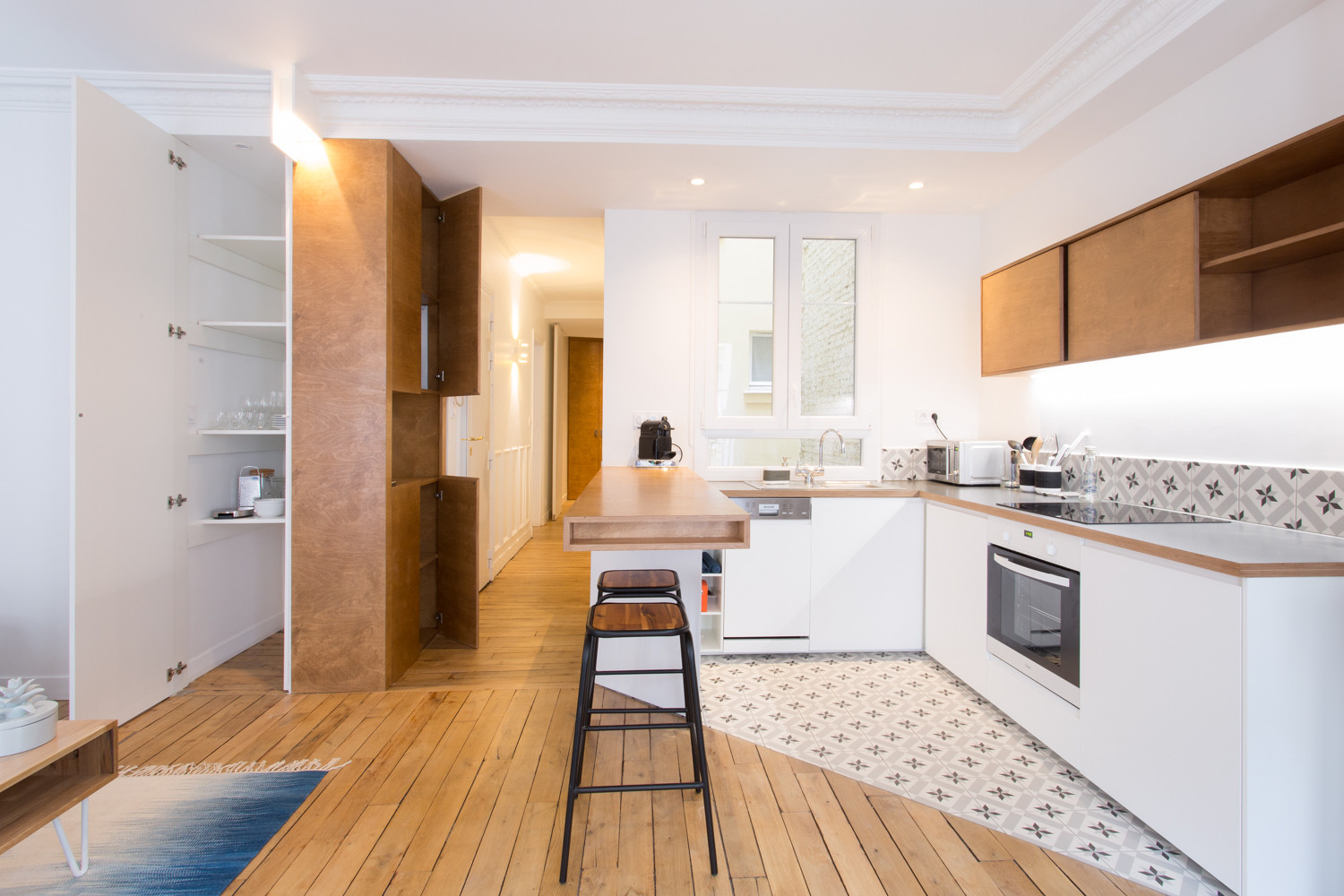Rénovation complète d'un appartement dans un esprit moderne
