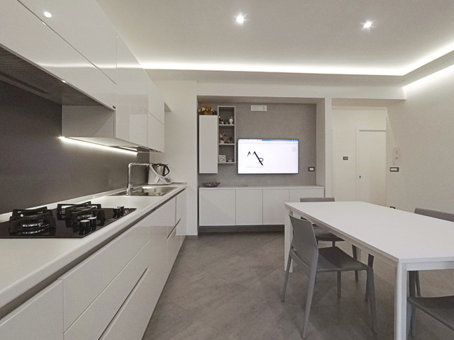 White 72 contemporary-koek