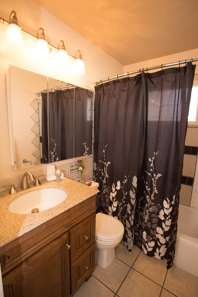Home design - transitional home design idea