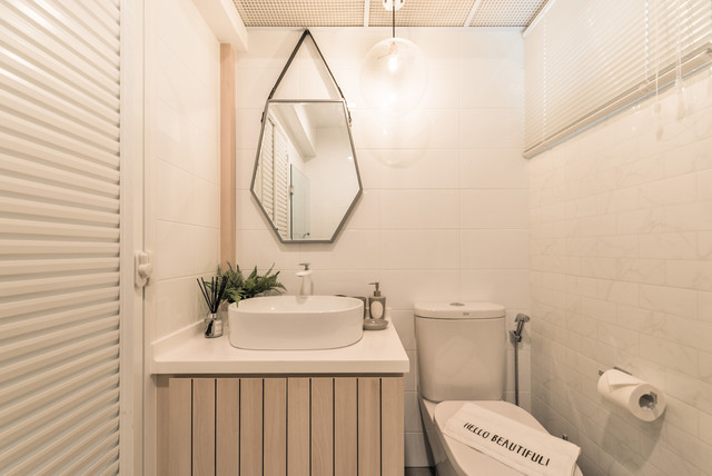 HDB Bathroom Lighting: 7 Modern Options for Ambience &