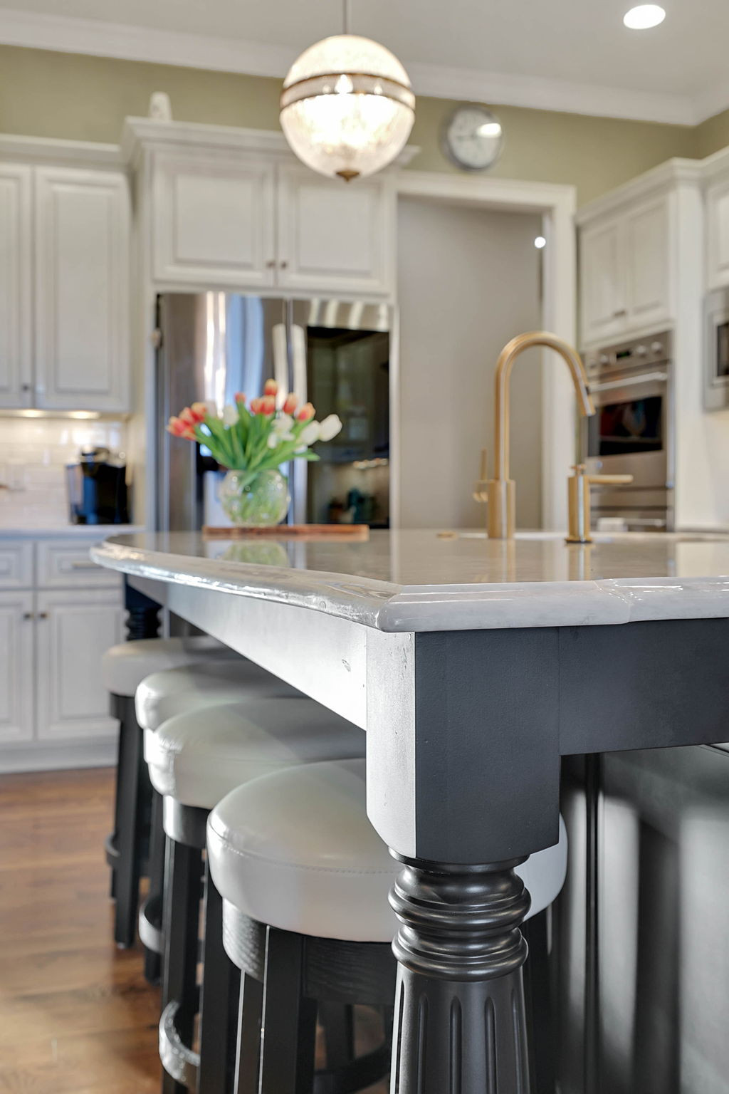 KITCHEN REMODEL: New island is MARBLEOUS