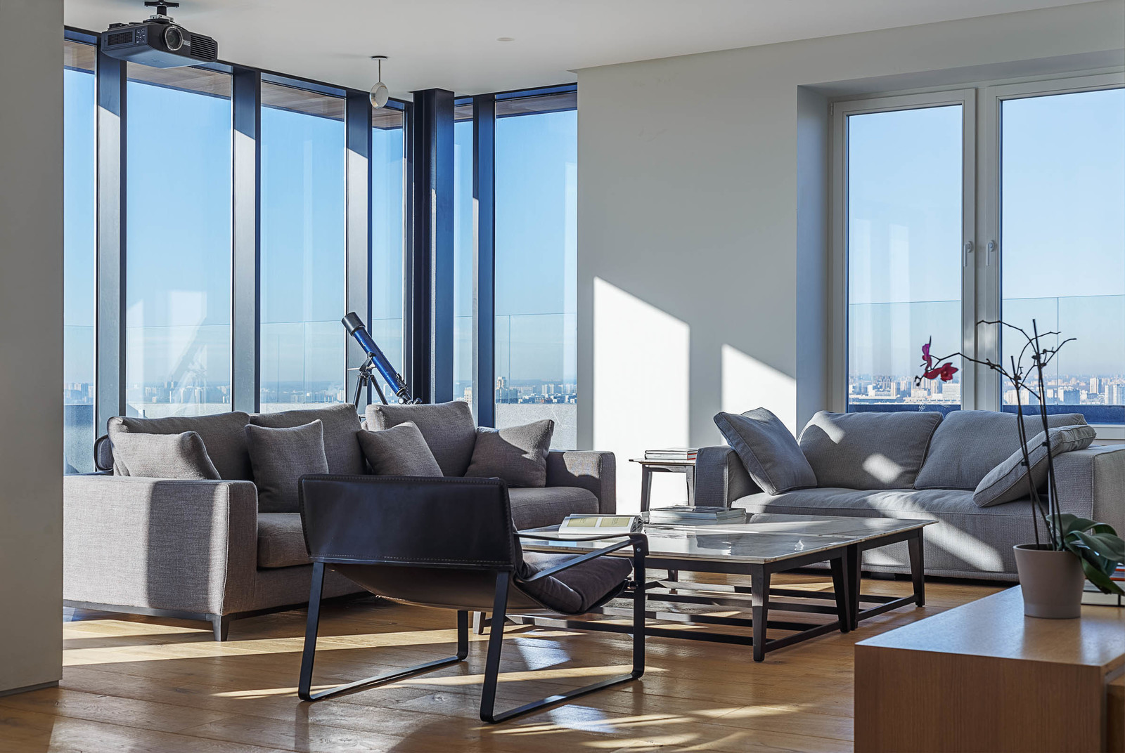 Апартаменты 905