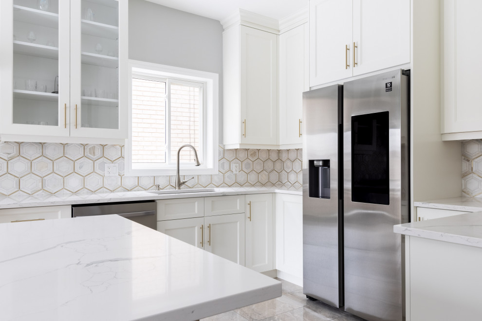 Kitchen - transitional kitchen idea
