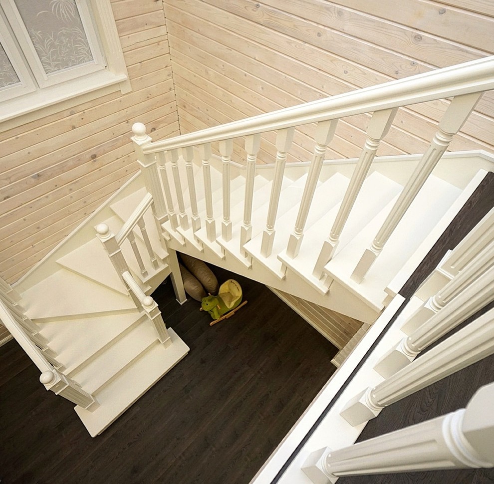 Дом в Воронежской области. Лестница