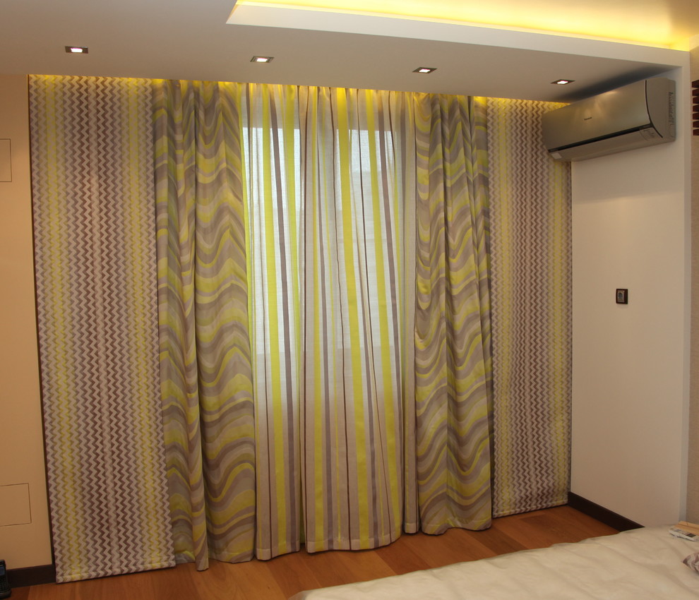 Шторы  в квартиру в современном стиле