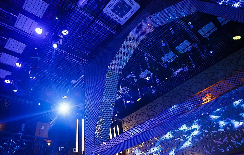 LIKE Resto-Club & Lounge