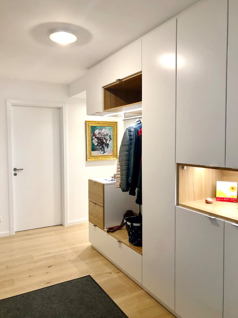 Garderoben - Einbauschrank für 3-Zimmer-Wohnung - Modern - Eingang - Stuttgart - von tw interior