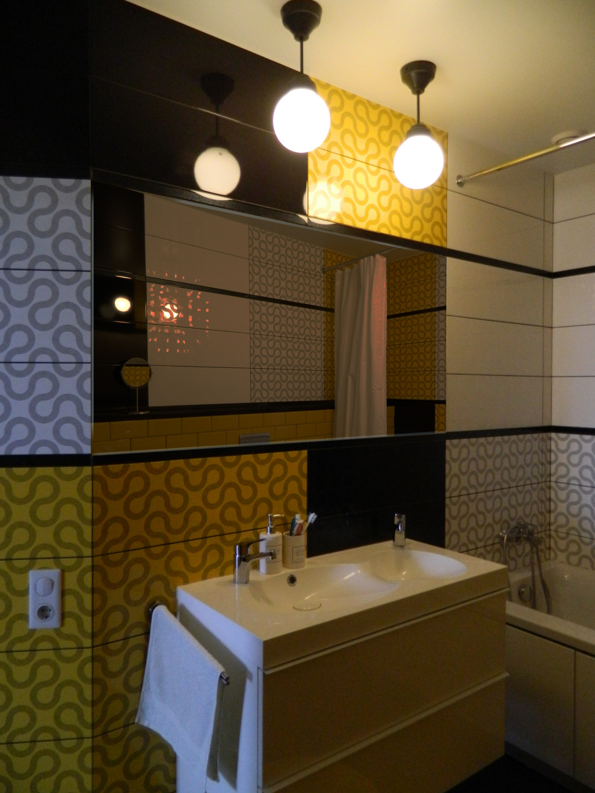 Мондриан вдохновляет. Санузел