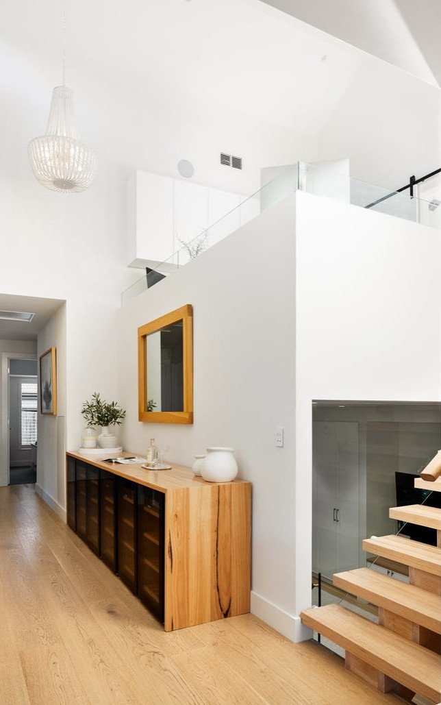 Birdwood Ave. Mornington