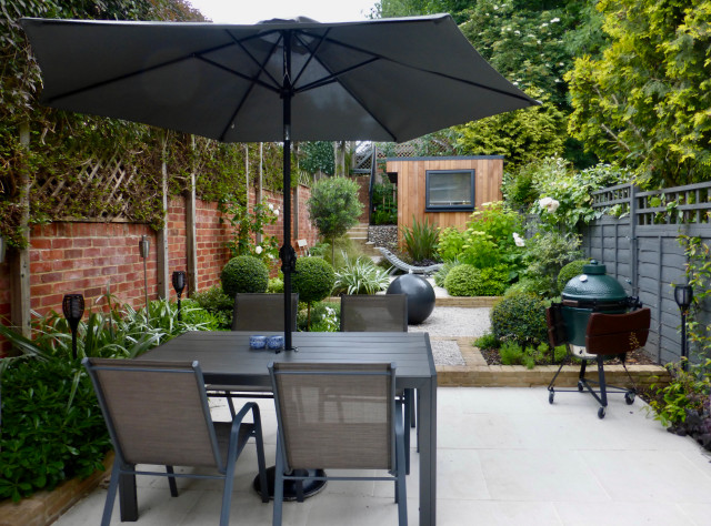 A Long Narrow Garden in West Hampstead contemporary-courtyard
