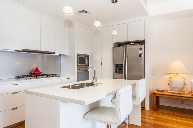 Kitchen modern-kueche