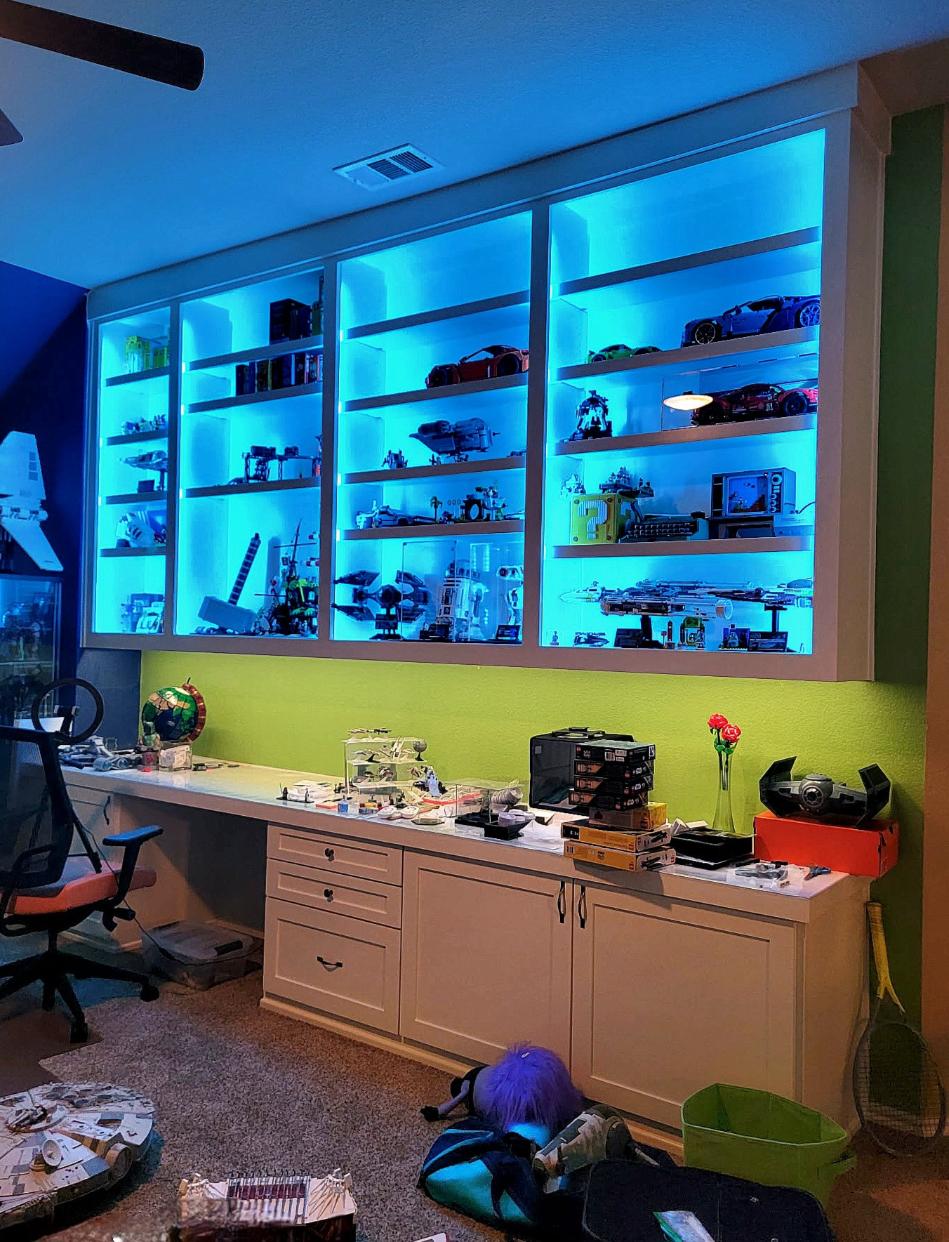 Art Figurine POP and LEGO display cabinets