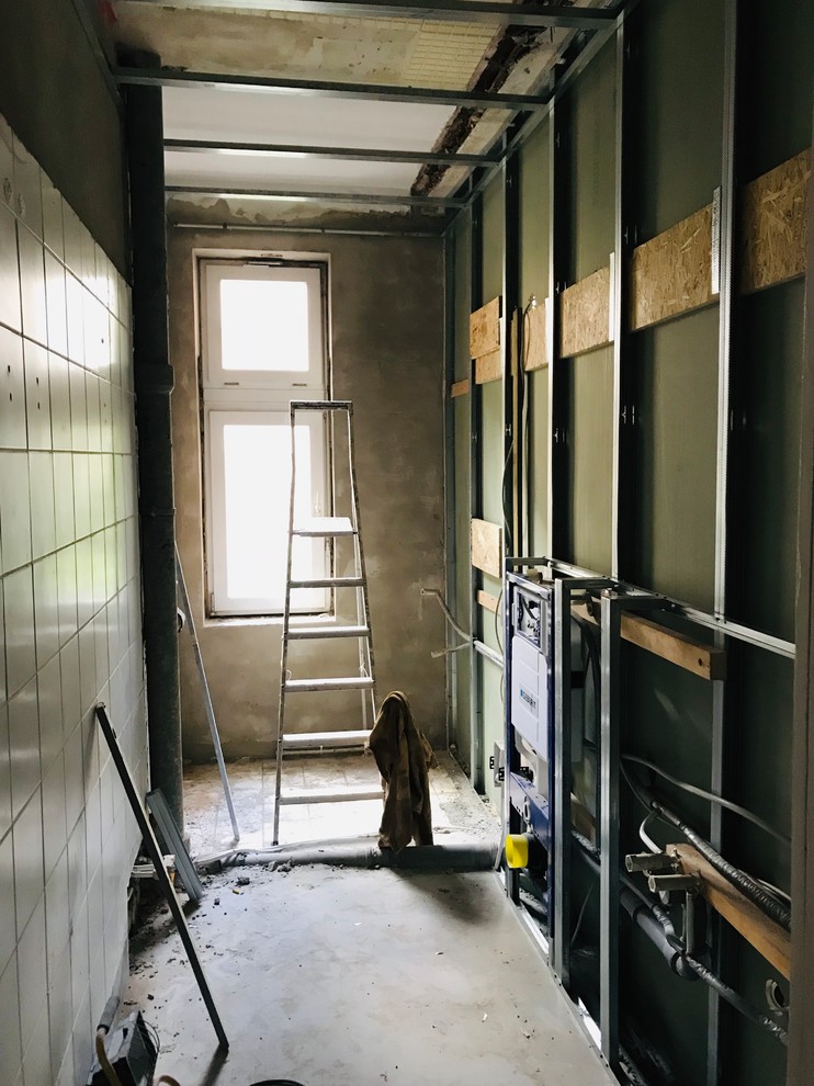 Mittelgroßes Modernes Duschbad in Hannover