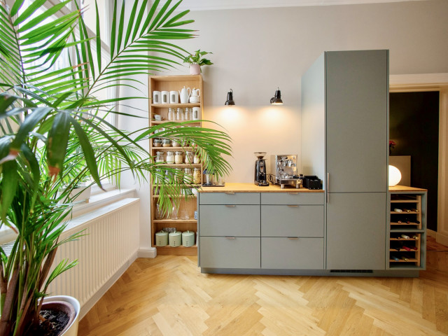 Zwei Etagen tiefer eclectic-kitchen