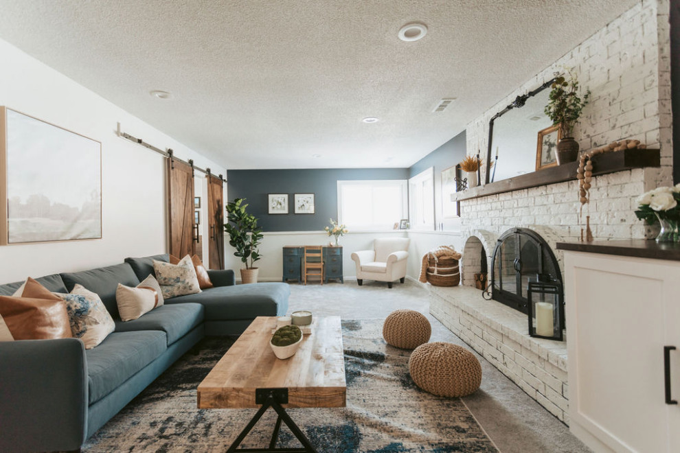 Example of a mountain style basement design in Minneapolis