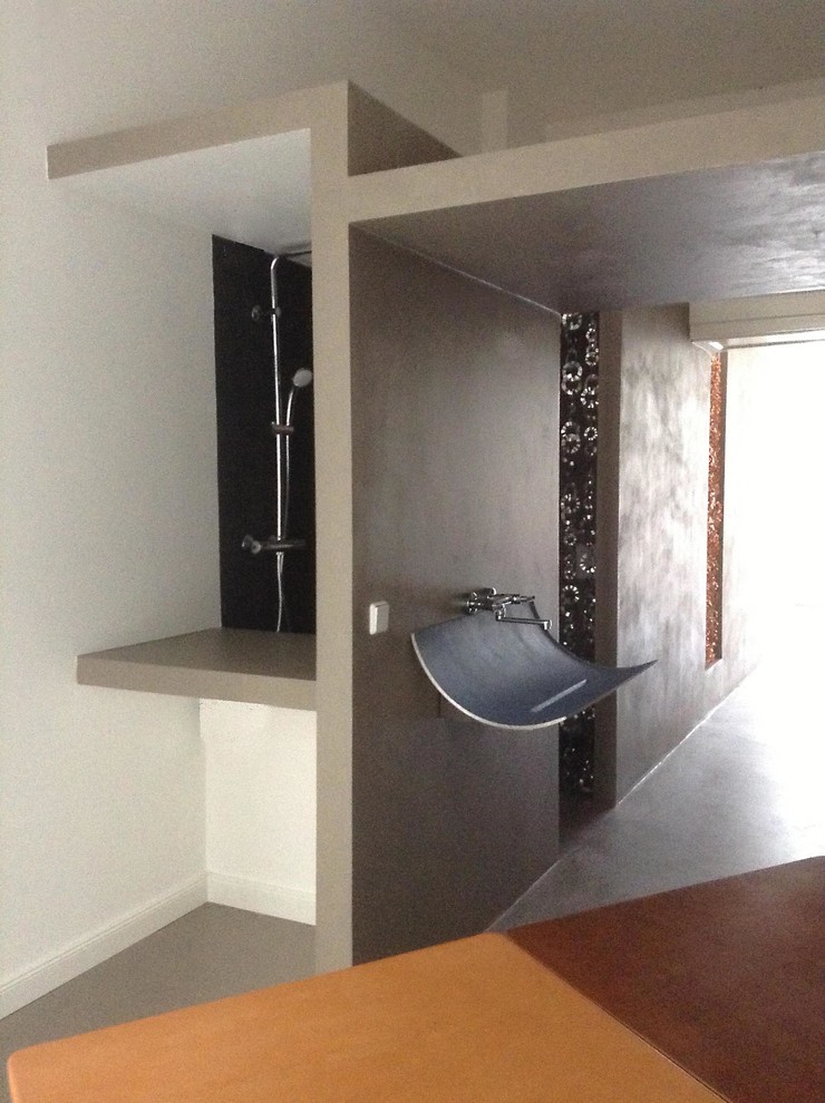INTERNO52
